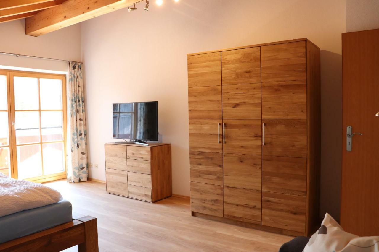 Ferienwohnung Pferdehof Pankratz Iffeldorf Exterior foto